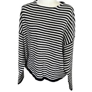Carly Jean Los Angeles Wesley Striped Knit Sweater One Size EUC